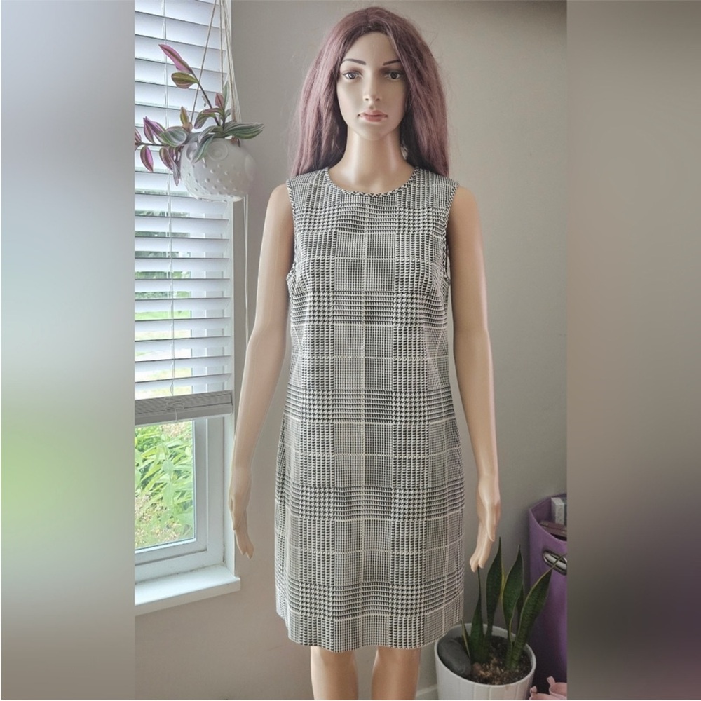 Theory black white houndstooth shift dress sleeveless midi